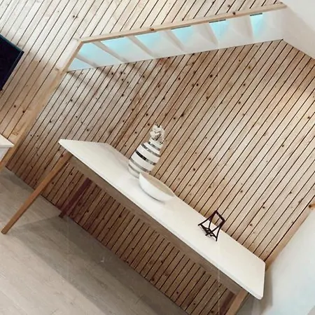 Sommerparadis Med Sjoutsikt Og Moderne Komfort * 克里斯蒂安桑