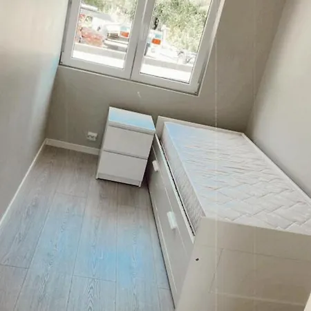 Sommerparadis Med Sjoutsikt Og Moderne Komfort *
